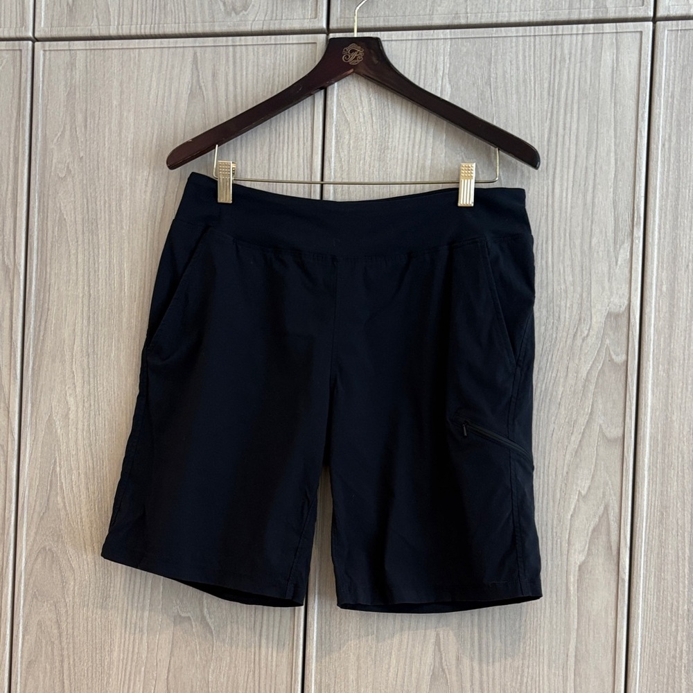 Mountain Hardware Black Hiking Shorts